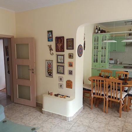 טטבן Apartment Maddie מראה חיצוני תמונה