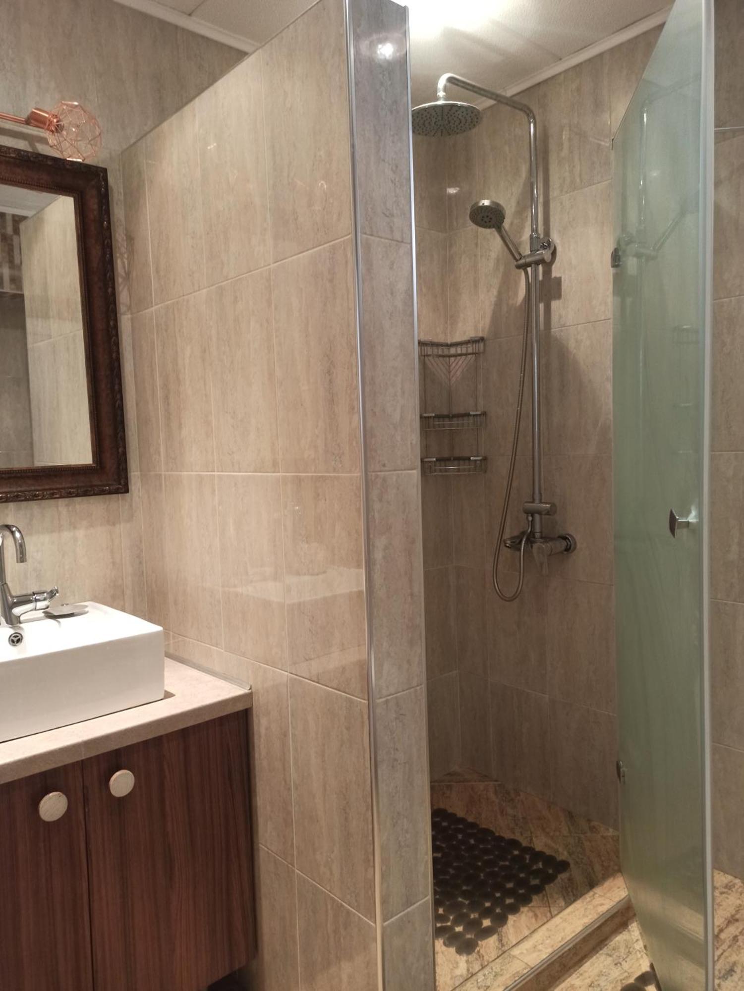 טטבן Apartment Maddie מראה חיצוני תמונה