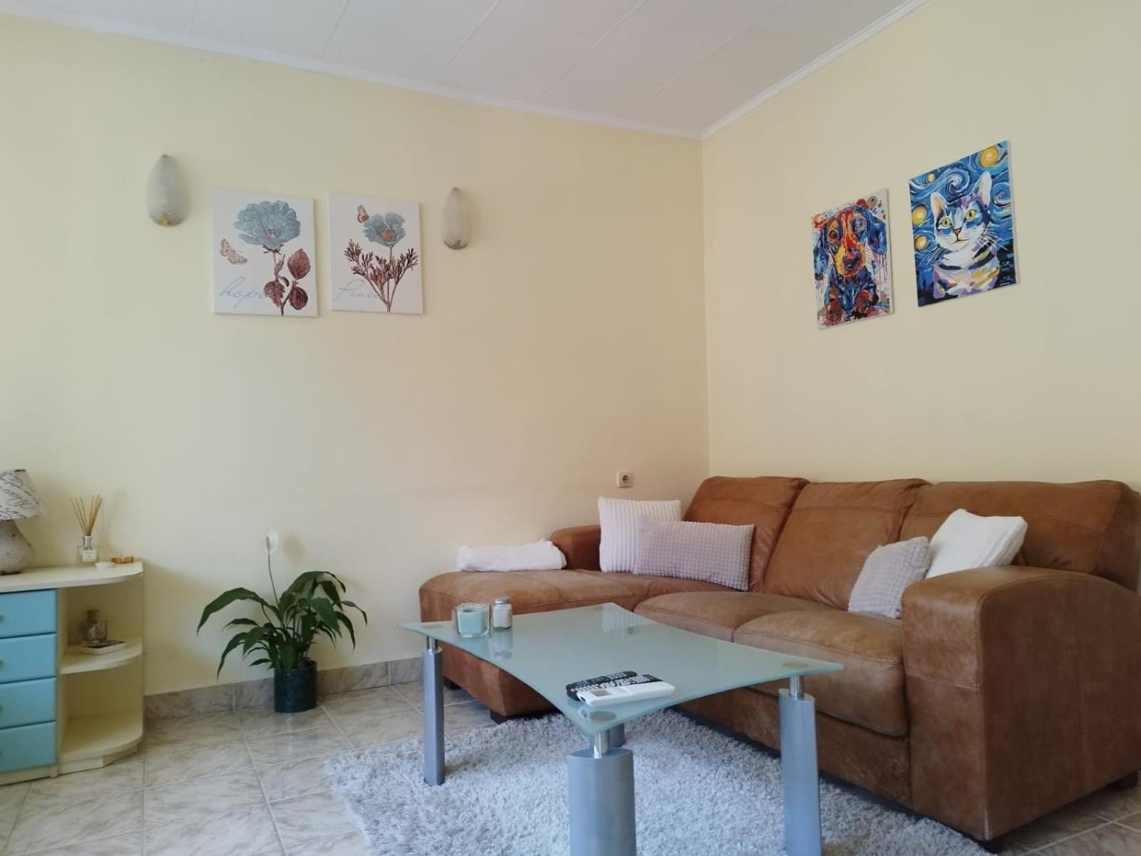 טטבן Apartment Maddie מראה חיצוני תמונה
